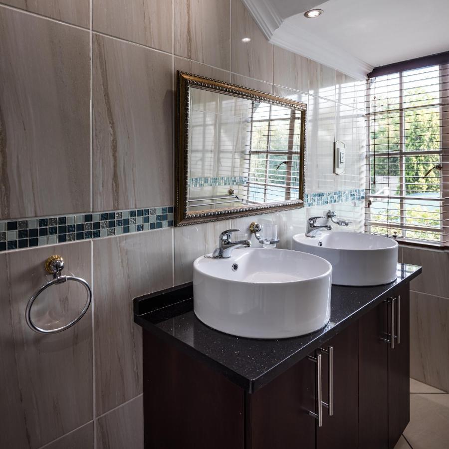 Gallo Manor Executive Guest house