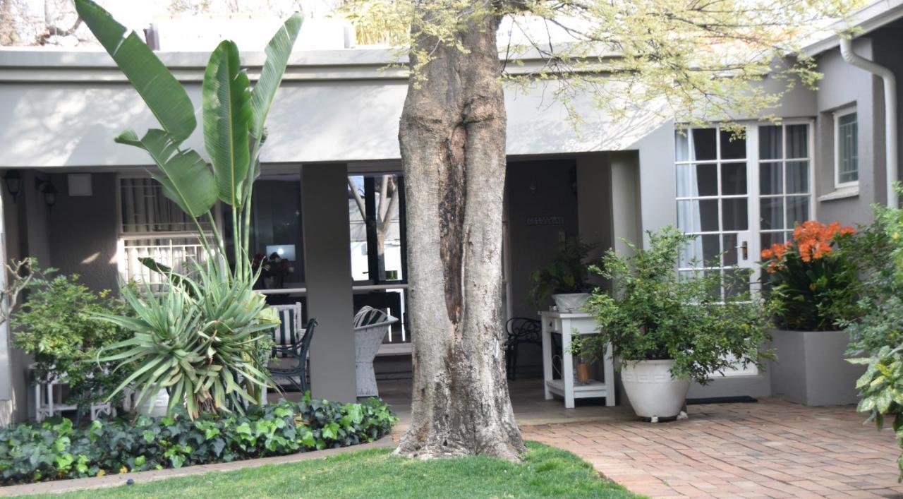 Rosebank By Claires Guest house 2*