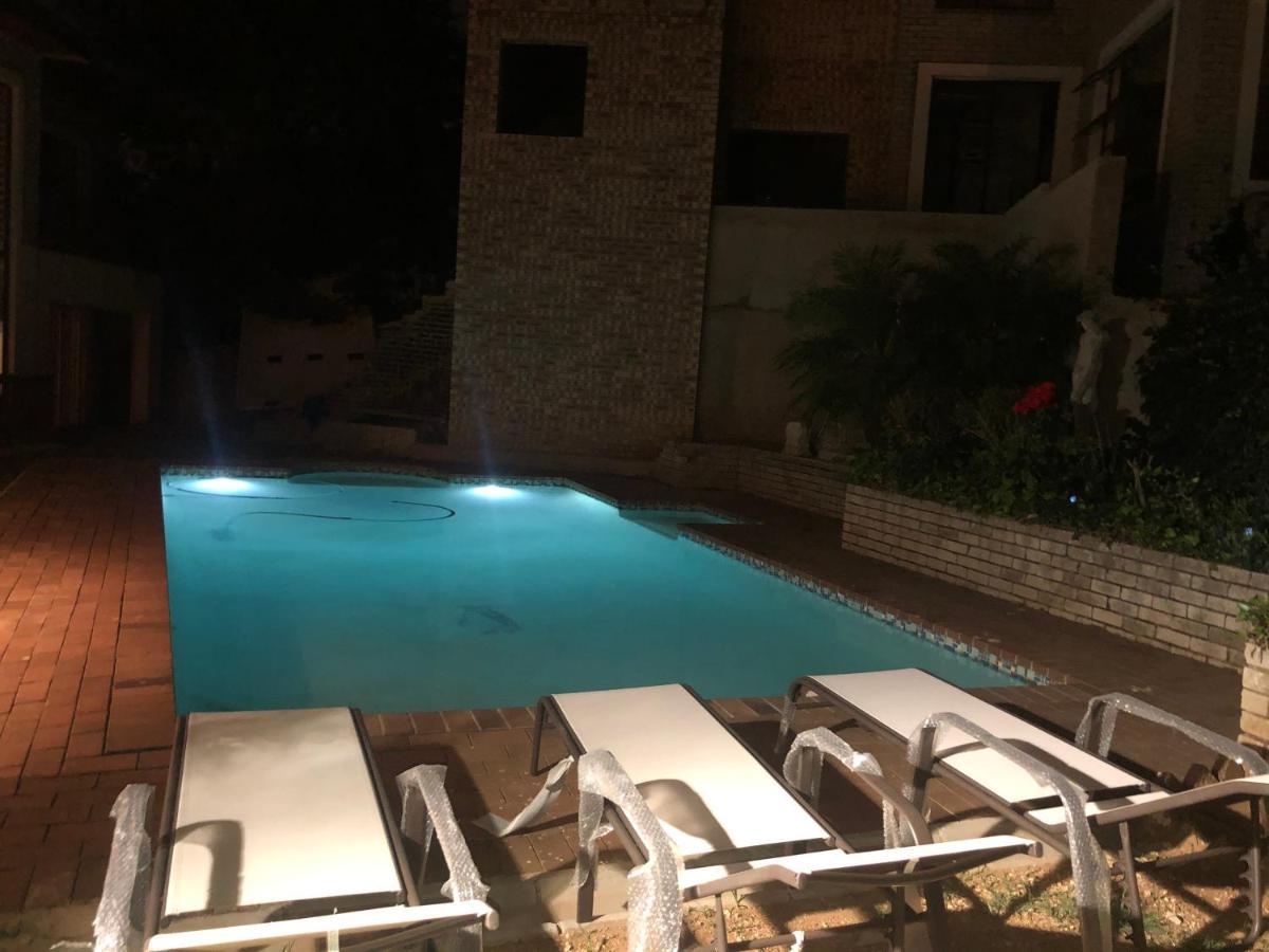 Naomi's Place 3* Johannesburg