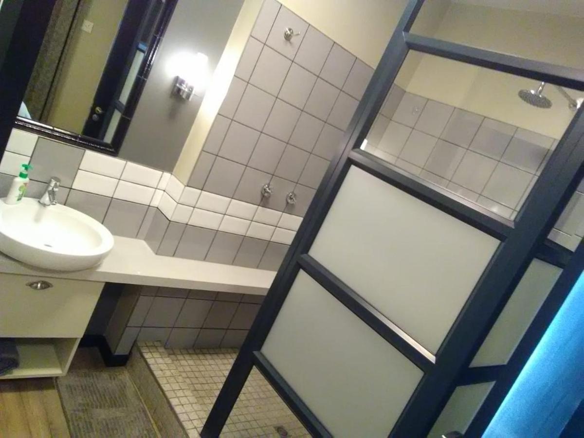 Luxury Rosebank *