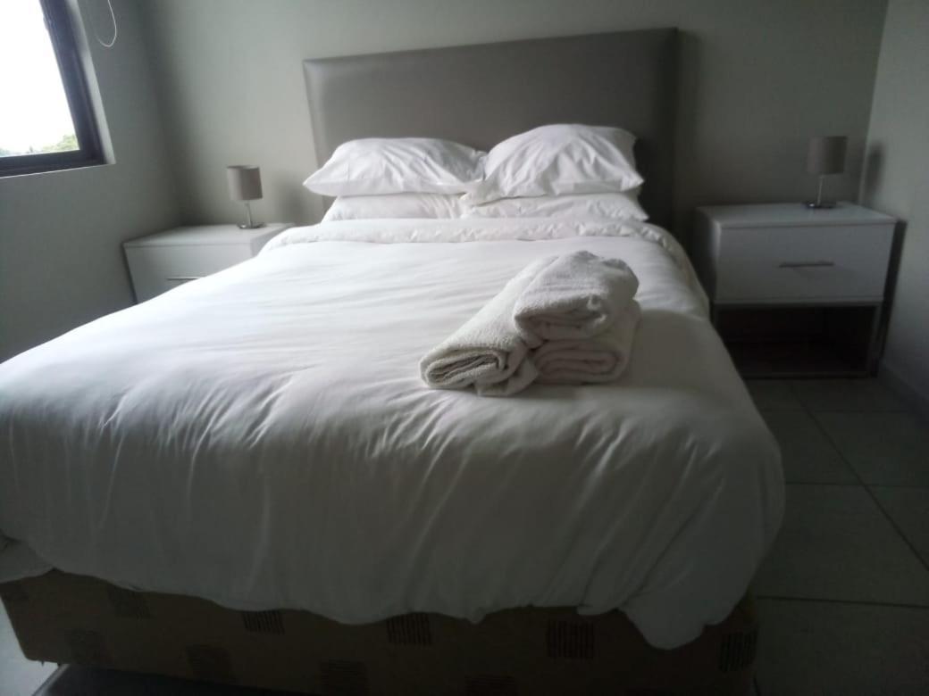 Rosebank 2* Johannesburg
