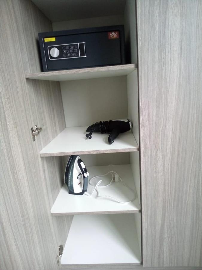 One Perfect Rosebank Apartment