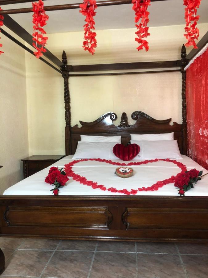 Naomi's Place Guest house 3*