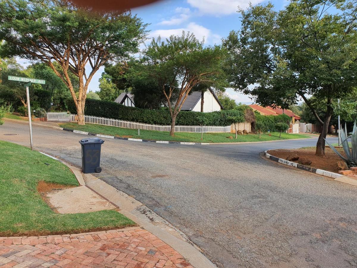 Guest house Naomi's Place Johannesburg