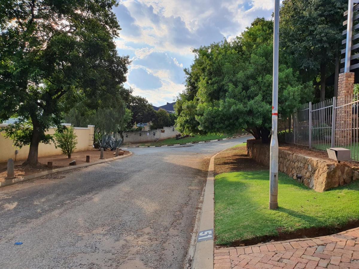 Guest house Naomi's Place Johannesburg