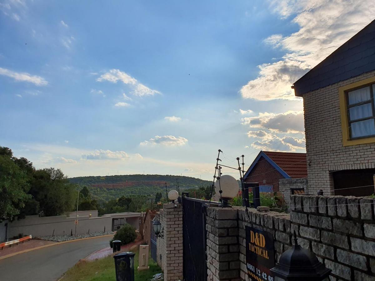 Naomi's Place Guest house 3*
