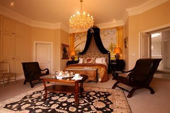 The Munro Boutique Hotel
