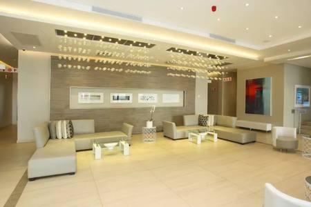 Sandton Skye Căn hộ *