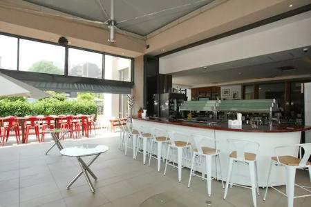 Sandton Skye Căn hộ