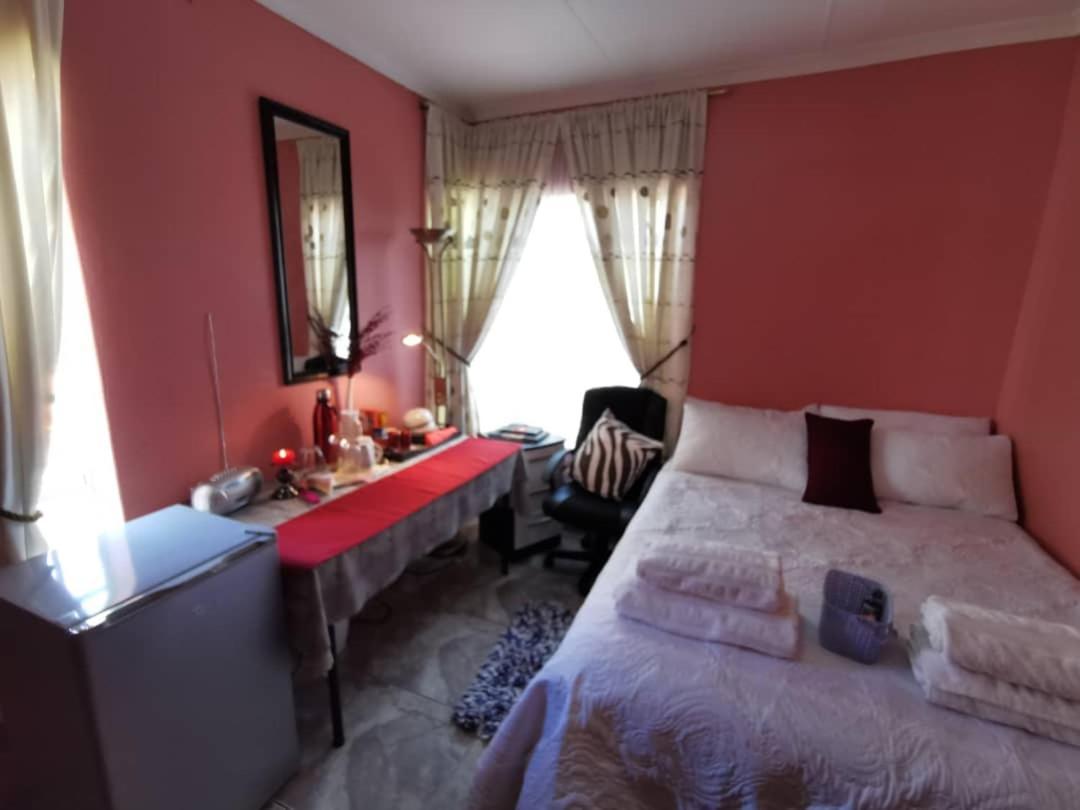 Homestay Cozy Warm Feel