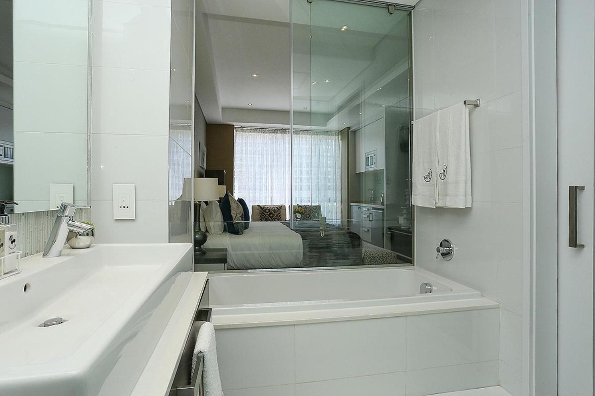 Aparthotel 304 Sandton Skye *