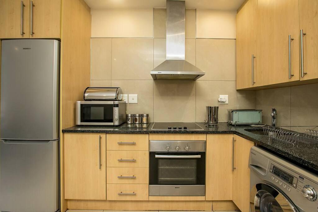 Apartment Hydro Sandton Executive