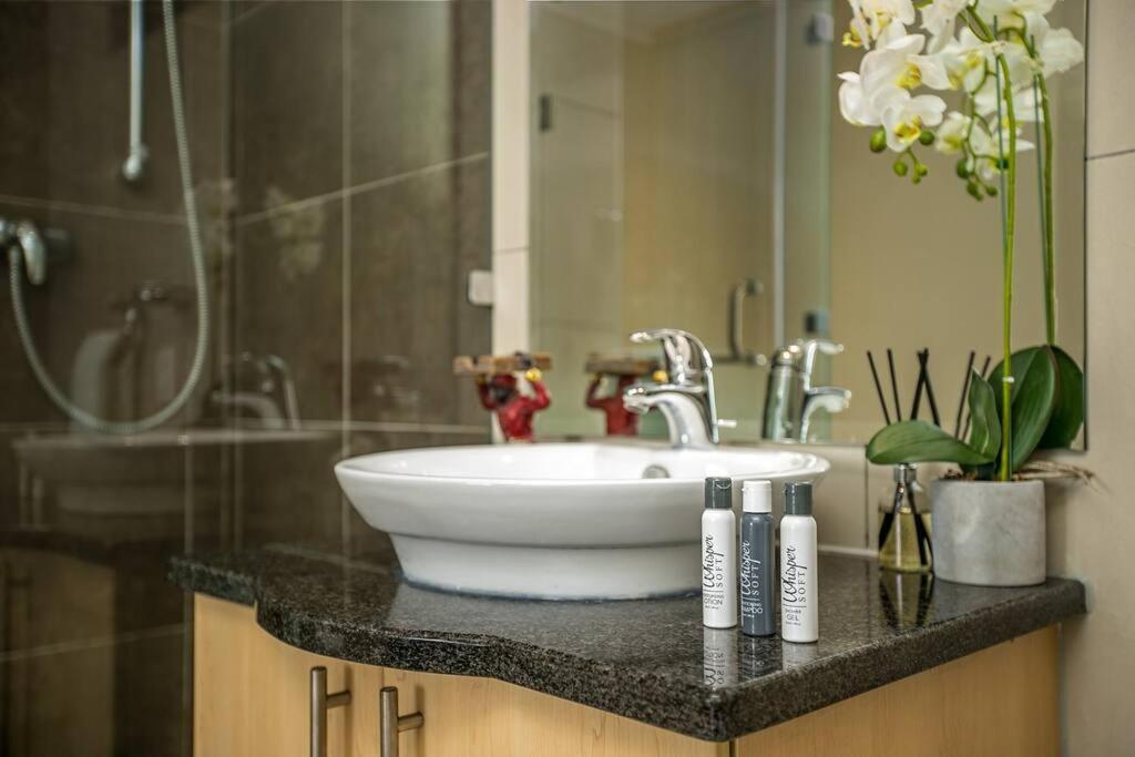 Hydro Sandton Executive Apartment *
