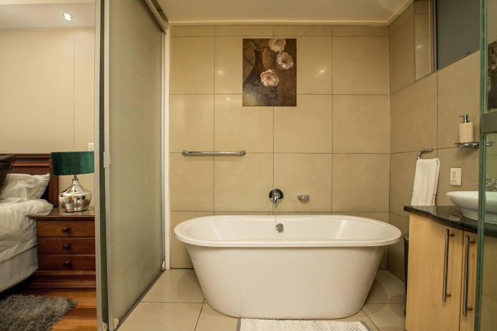 Hydro Sandton Executive Apartment Johannesburg