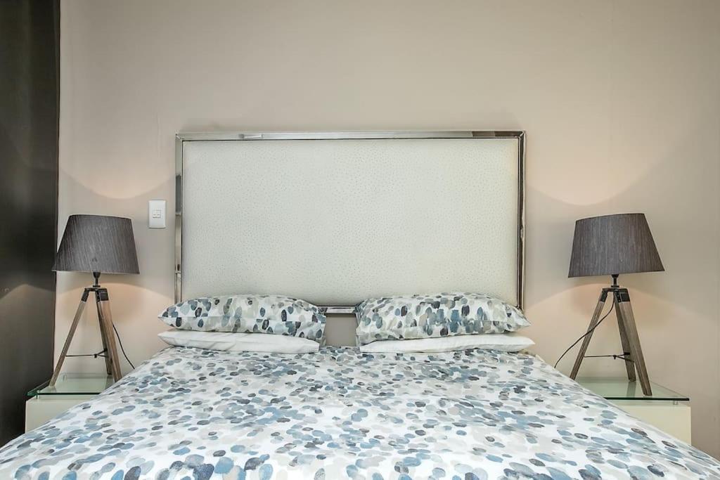 Apartment Melrose Arch Luxury Johannesburg