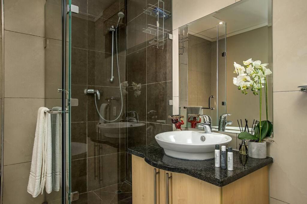 Hydro Sandton Executive Apartment