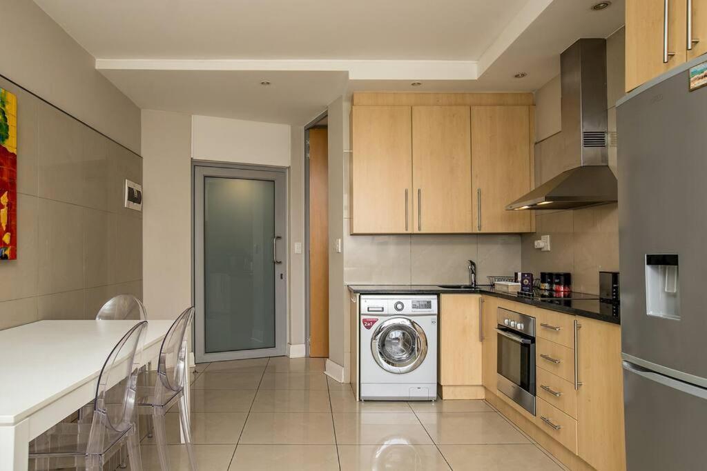 Hydro Sandton Executive Johannesburg