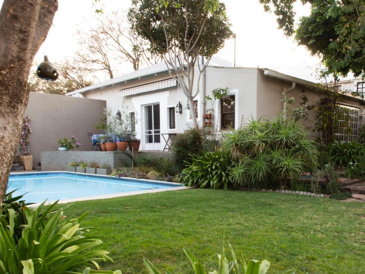 Be My Guest Bed; Book & Breakfast Acomodação com café da manhã 
