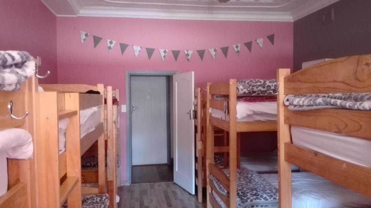Hostel Melville House *