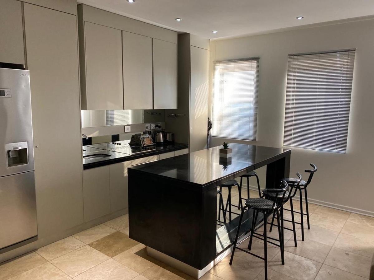 The Franklin Luxury Apartment