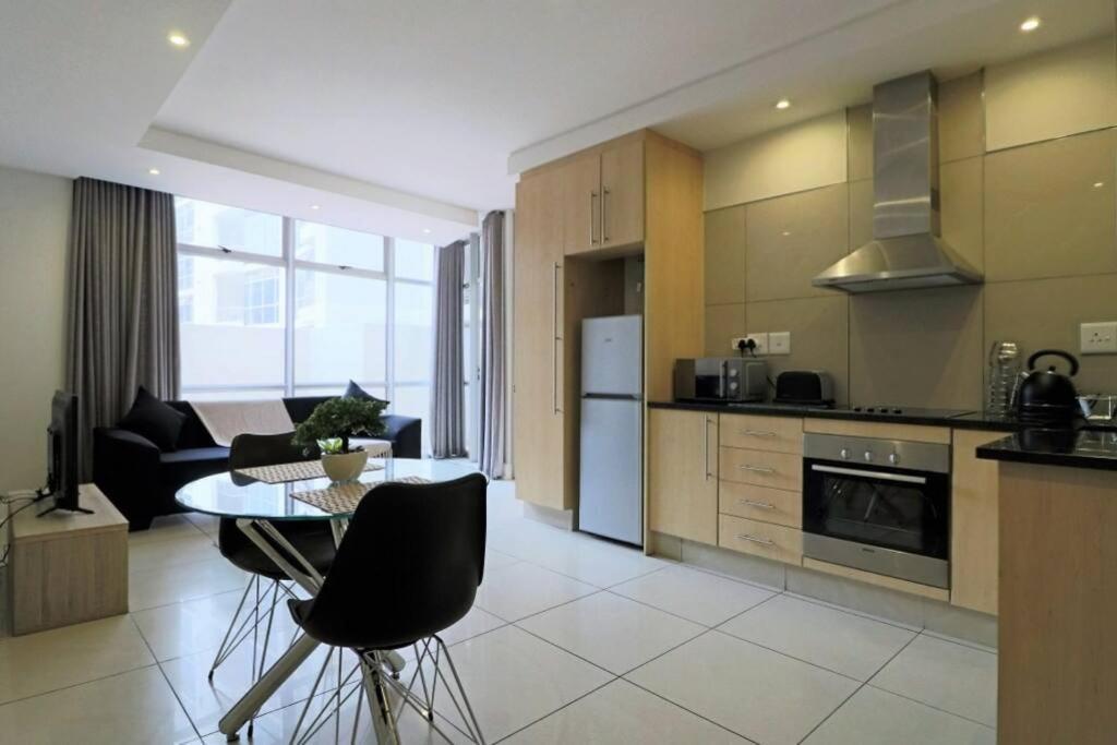 Apartment Upmarket Sandton Hydro Park *