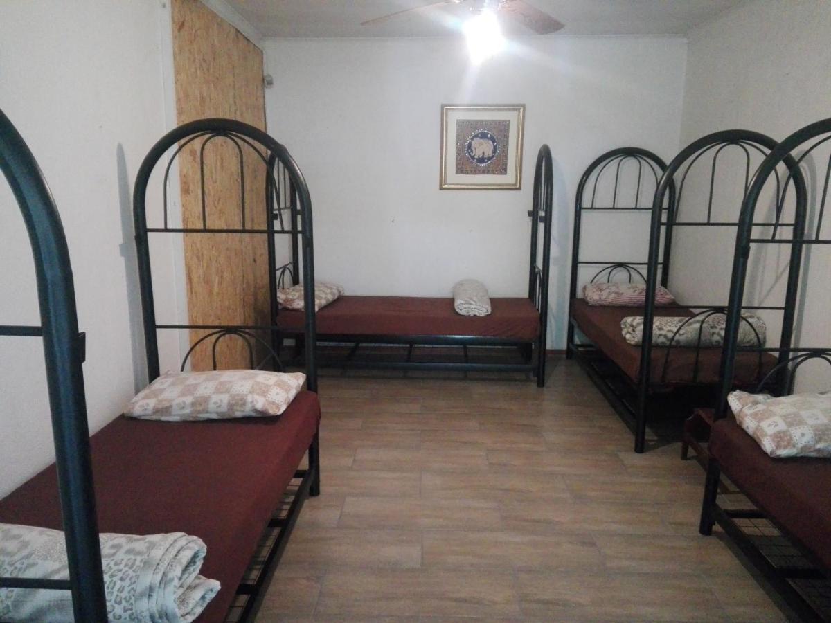 Albergue Fourways Guest *