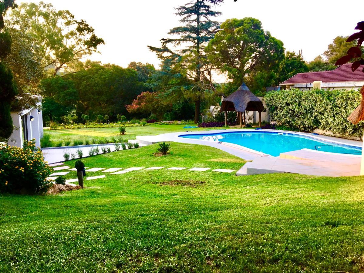 468 On Bath * Johannesburg