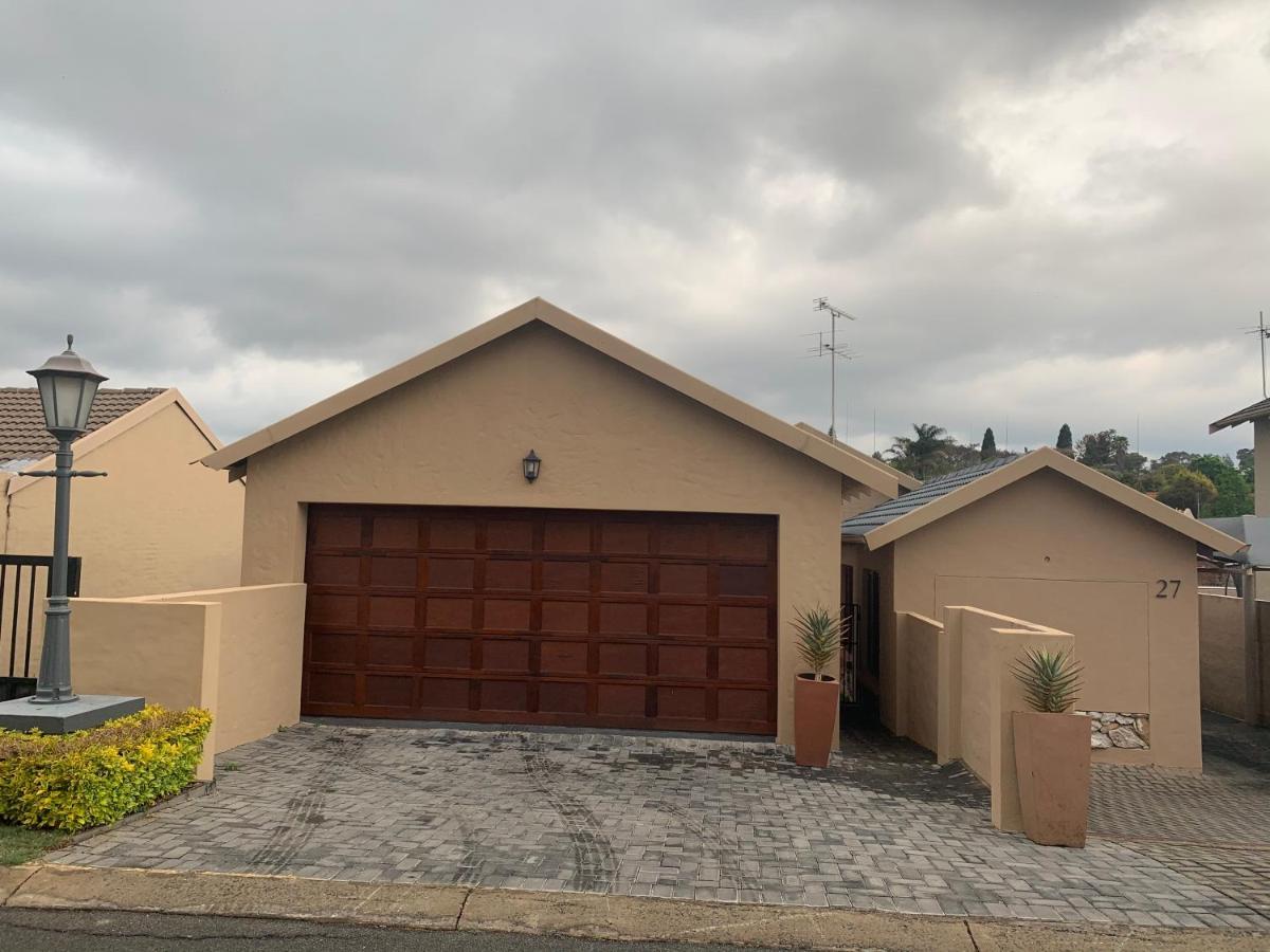Bologna Estate * Johannesburg