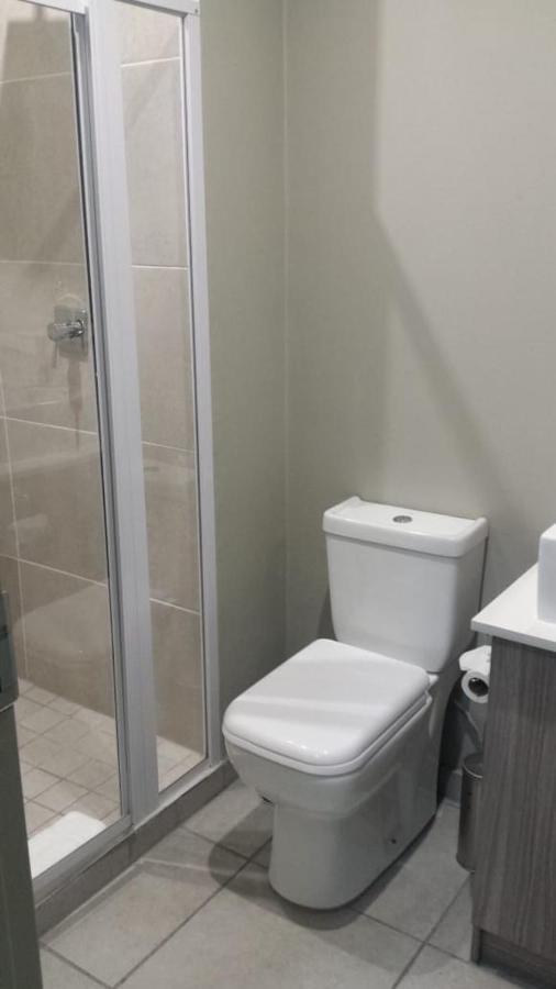 Apartment One Rosebank *