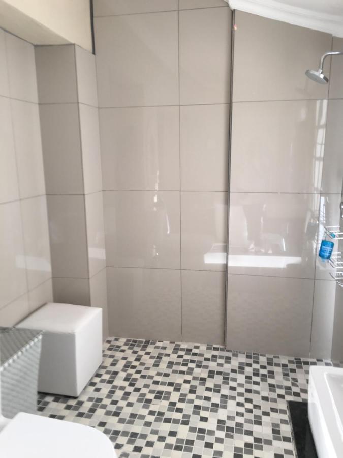 The Lemon Tree Self- Catering Joanesburgo