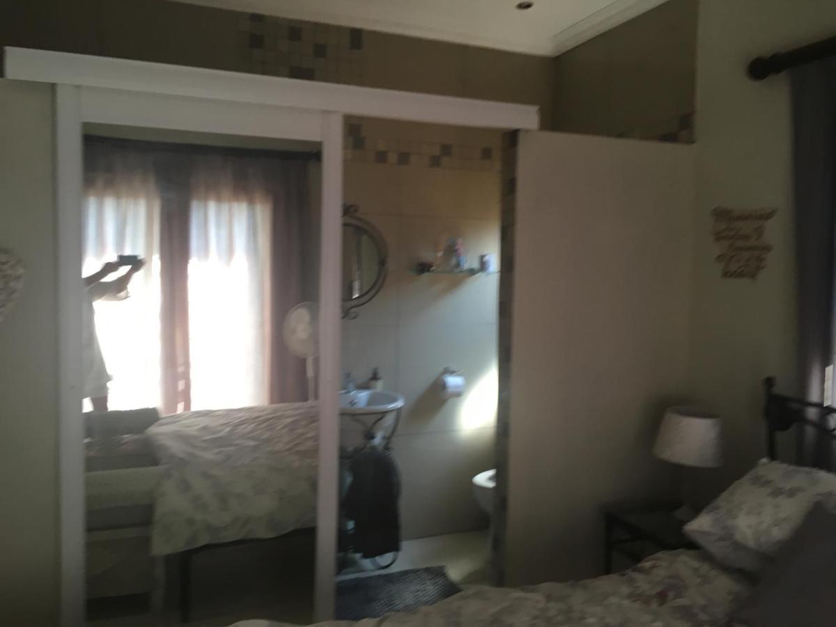 The Lemon Tree Self- Catering Joanesburgo