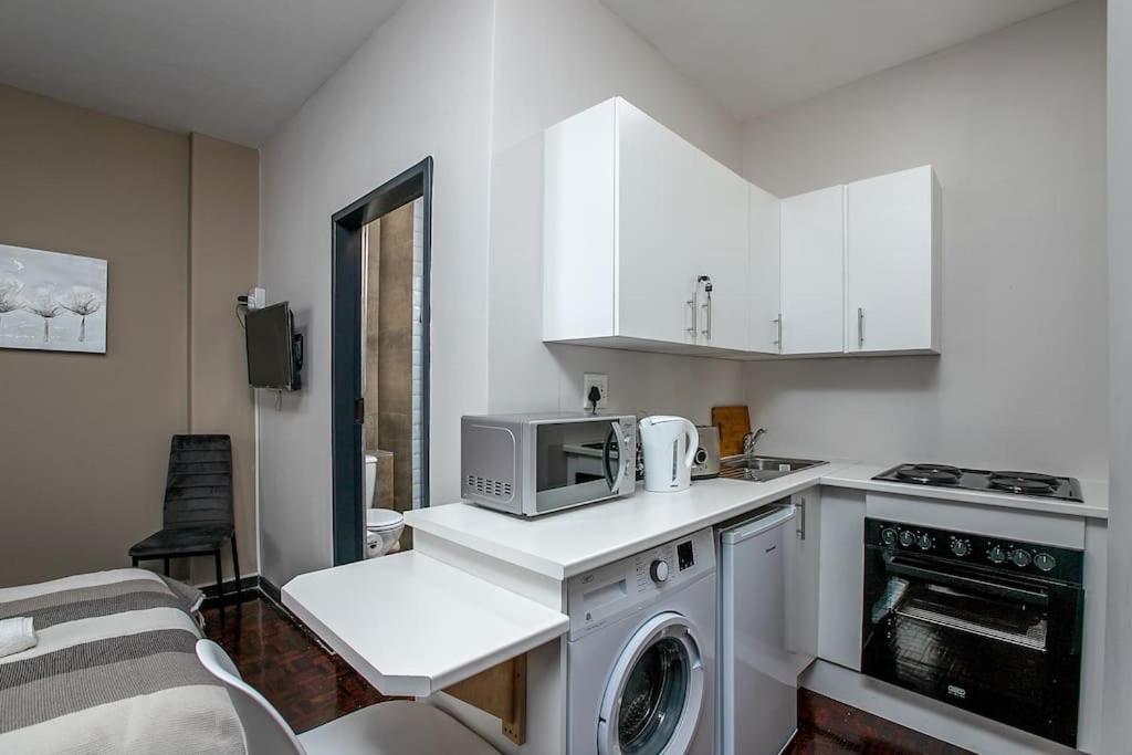 Majuba Place Sandton Executive Studio