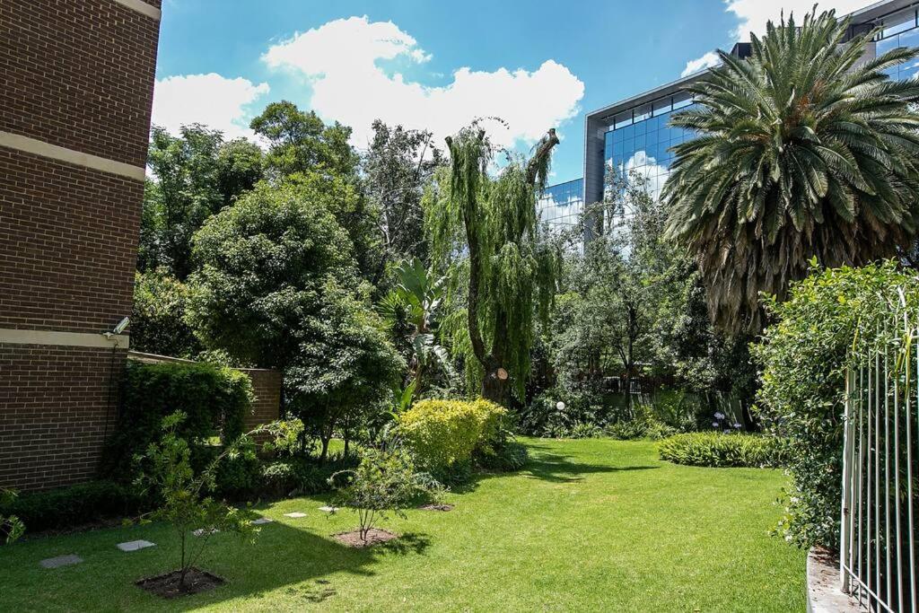 Apartment Majuba Place Sandton Executive Studio