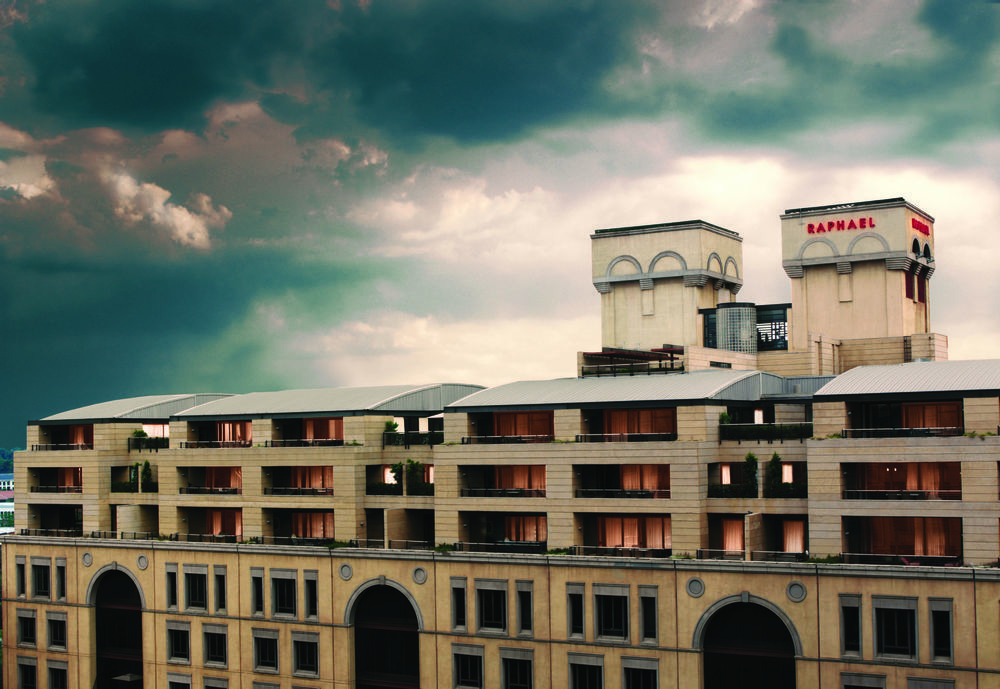 The Raphael Penthouse Bed & Breakfast 5*