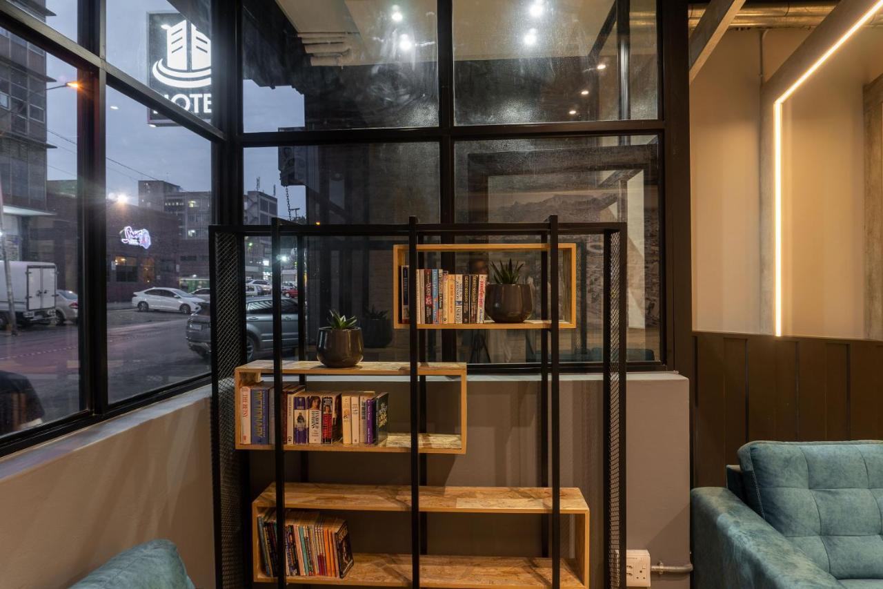 Lilian Lofts & * Johannesburg