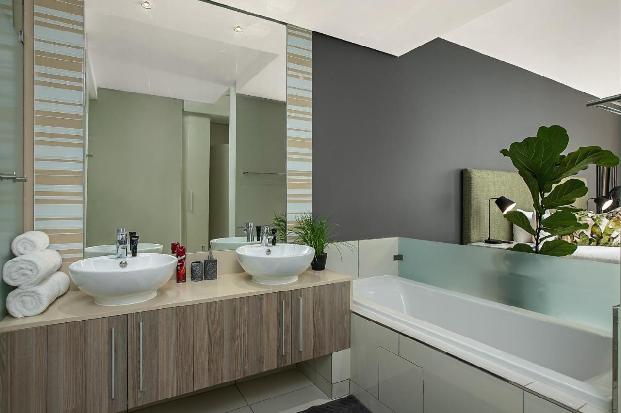 The Tyrwhitt Rosebank * Joanesburgo