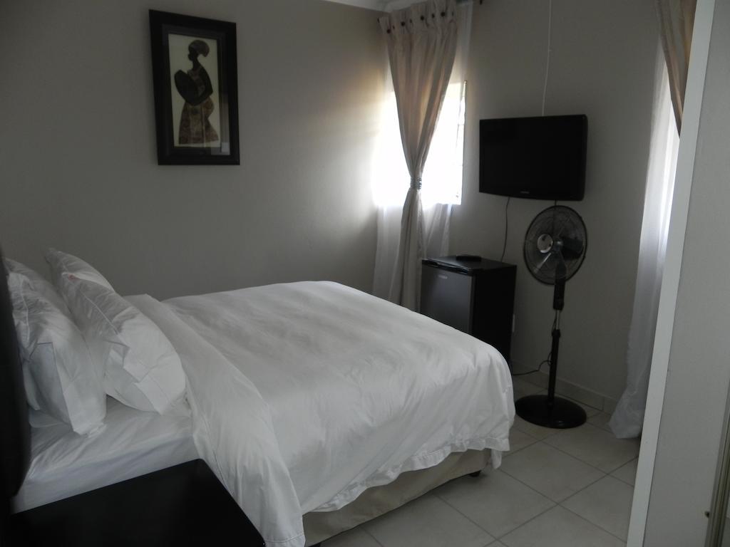 Guest house Owee's Place Johannesburg