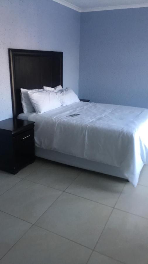 Nhà khách Dzuni Johannesburg