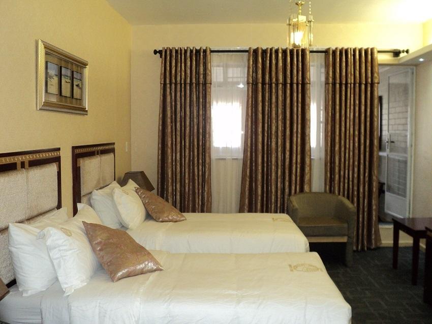 Chez Hotel 3*