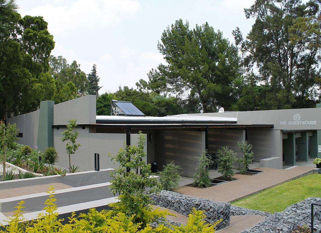 The 6 On Vrede * Johannesburg