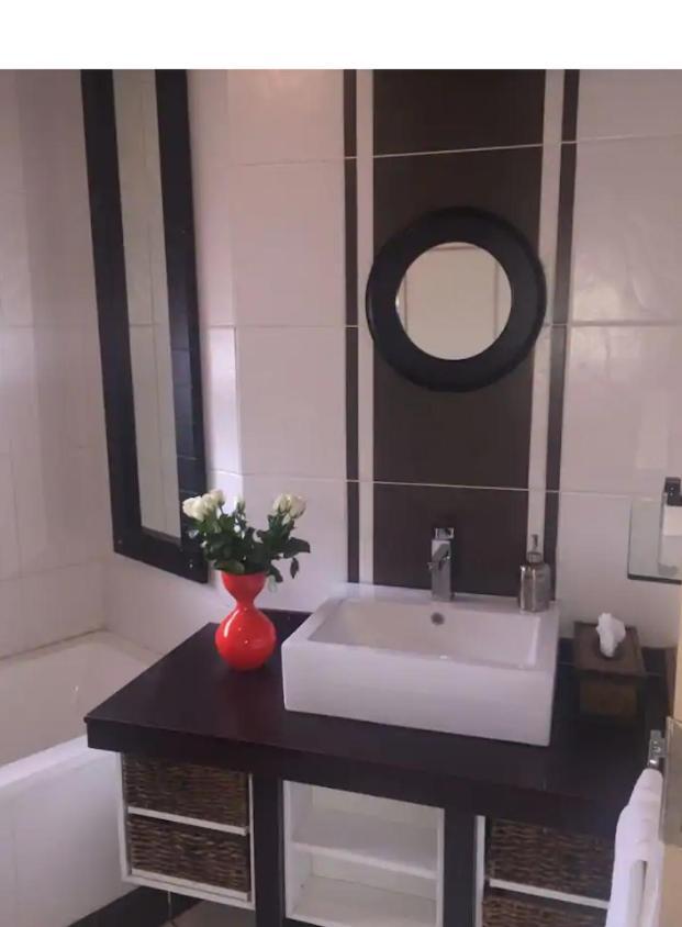 Holiday home Exquisite Hide Out In Sandton Johannesburg