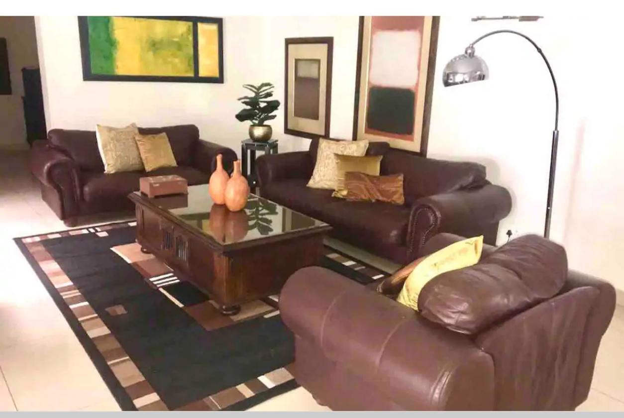 Holiday home Exquisite Hide Out In Sandton *