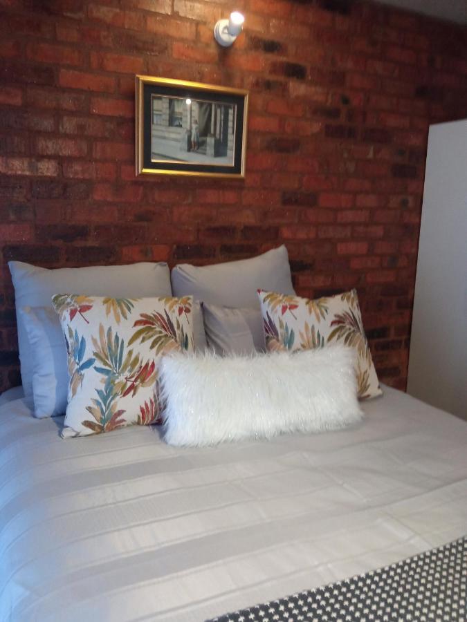Moved 23 Whitaker Jeppestown Apartment Johannesburg
