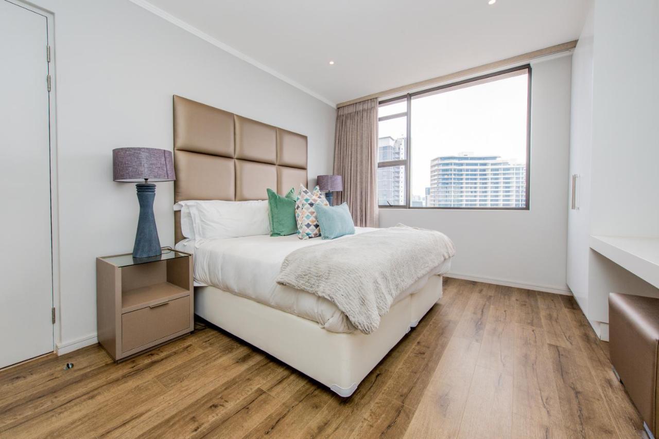 8th Floor, 2 Bedroom Luxury Masingita! * Johannesburg