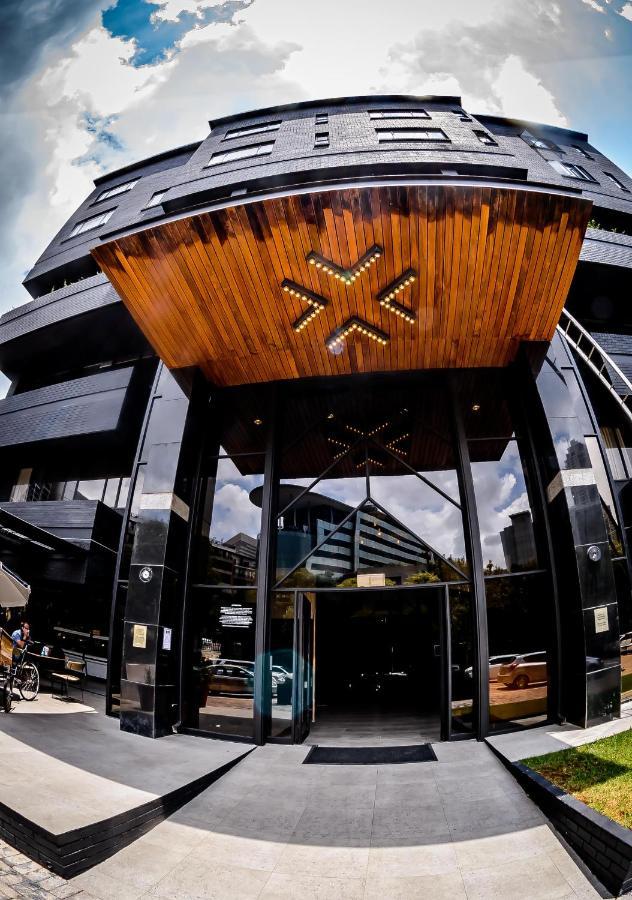 Hotel Blackbrick Sandton One Johannesburg