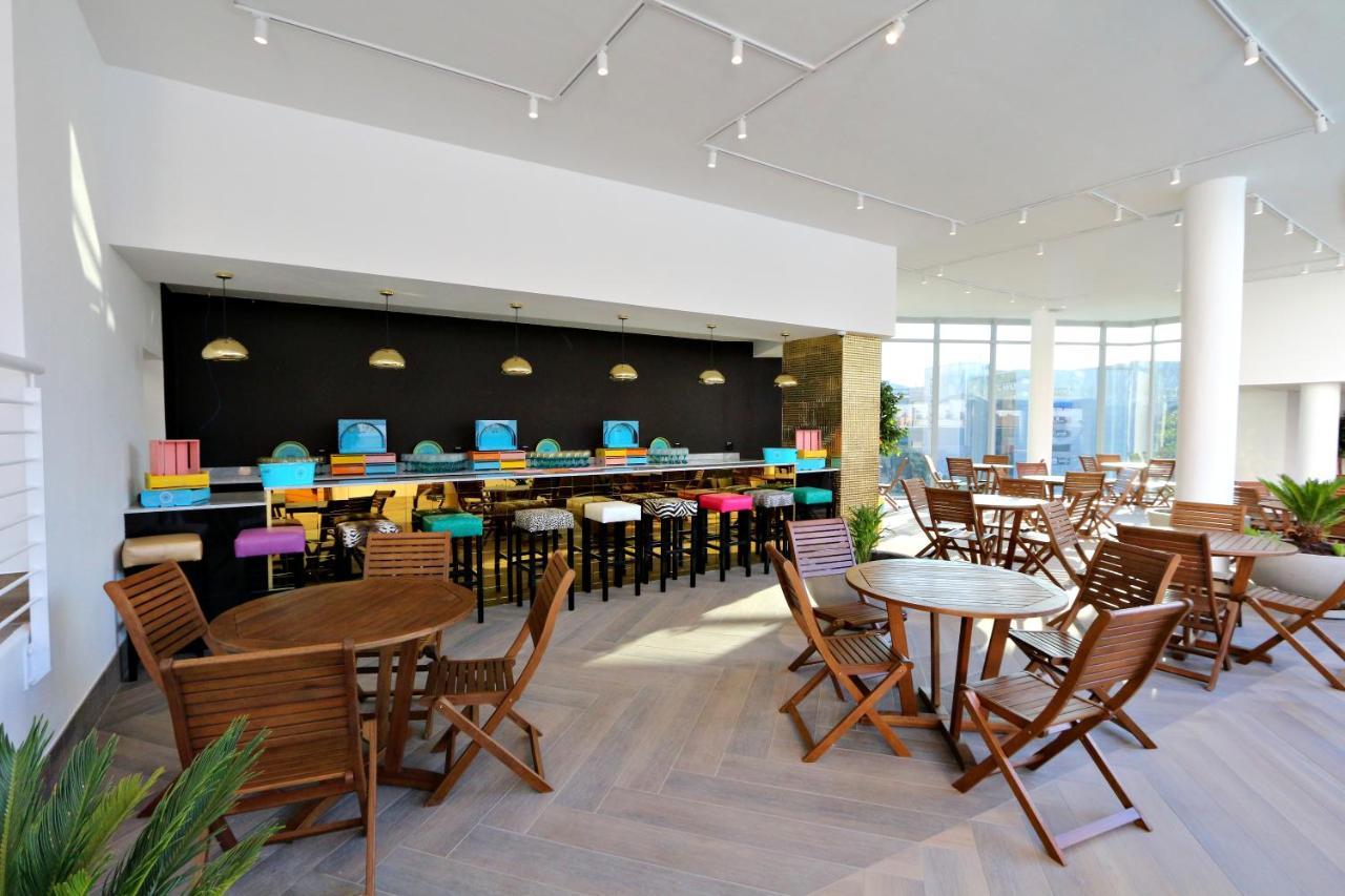 Hotel Sky Sandton Johannesburg
