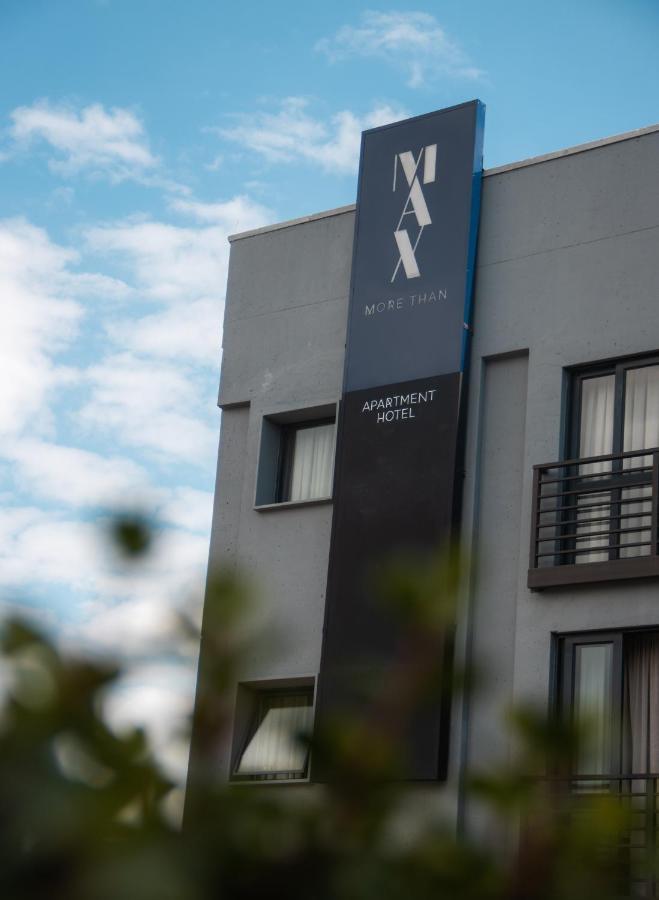 The Max Sandton * Johannesburg
