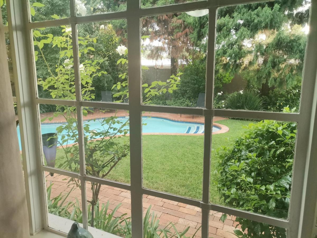 Rosebank By Claires Guest house 2*