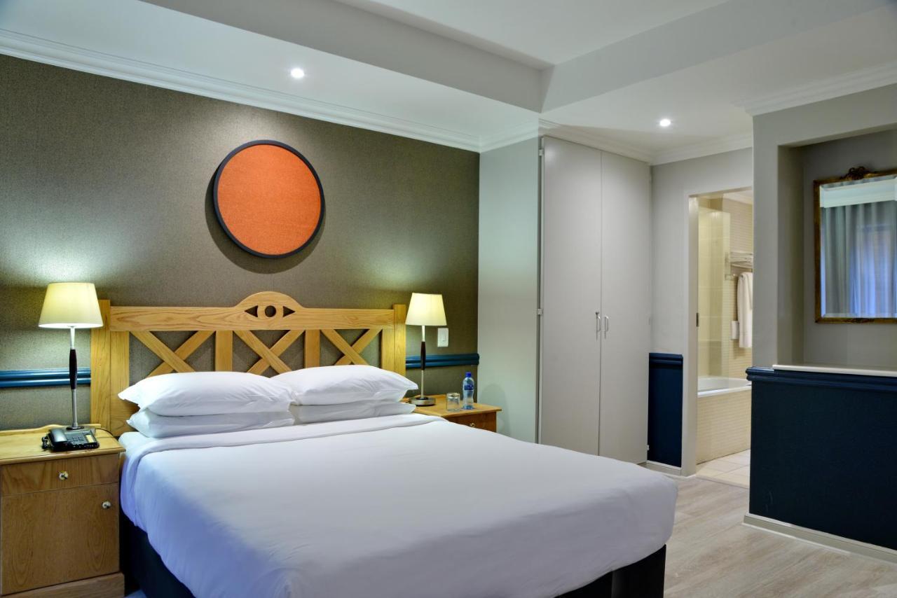 Courtyard Rosebank Johannesburg