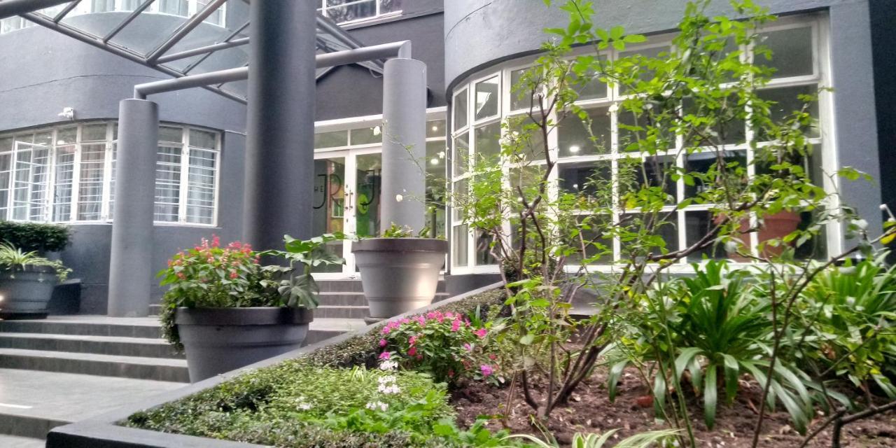 The Jack Rose Hotel, Rosebank, Gautrain